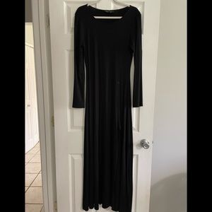 Lulu’s Black Maxi dress